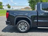 Thumbnail of 2022 Onyx Black GMC Sierra 1500