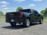 Thumbnail of 2022 Onyx Black GMC Sierra 1500