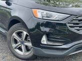 Thumbnail of 2021 Agate Black Metallic Ford Edge