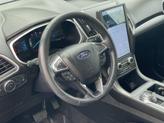 Thumbnail of 2021 Agate Black Metallic Ford Edge