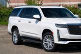 Thumbnail of 2022 Crystal White Tricoat Cadillac Escalade