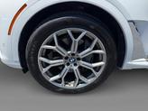 Thumbnail of 2019 Alpine White BMW X7