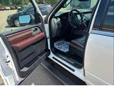 Thumbnail of 2017 White Platinum Metallic Tri-Coat Ford Expedition EL
