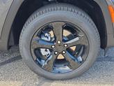 Thumbnail of 2025 Baltic Gray Metallic Clearcoat Jeep Grand Cherokee