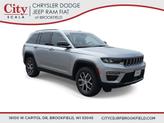 Photo of 2025 Silver Zynith Jeep Grand Cherokee