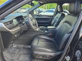 Thumbnail of 2024 Diamond Black Crystal Pearlcoat Jeep Grand Cherokee L