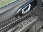 Thumbnail of 2022 Diamond Black Crystal Pearlcoat Jeep Compass