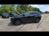 Thumbnail of 2022 Diamond Black Crystal Pearlcoat Jeep Compass