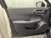 Thumbnail of 2025 Labrador Black Pearl Mitsubishi Outlander