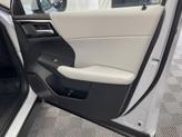 Thumbnail of 2025 White Diamond Mitsubishi Outlander