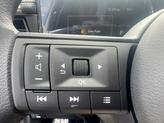 Thumbnail of 2025 Aspen White Tricoat Nissan Kicks