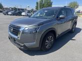 Thumbnail of 2024 Gun Metallic Nissan Pathfinder