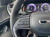 Thumbnail of 2025 Diamond Black Crystal Pearlcoat Jeep Grand Cherokee