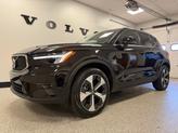 Thumbnail of 2025 Onyx Black Volvo XC40