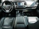 Thumbnail of 2018 Midnight Black Metallic Toyota Highlander