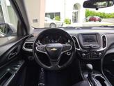 Thumbnail of 2022 Silver Ice Metallic Chevrolet Equinox