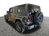 Thumbnail of 2024 Granite Crystal Metallic Clearcoat Jeep Wrangler