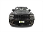 Thumbnail of 2024 Diamond Black Crystal Pearlcoat Jeep Grand Cherokee