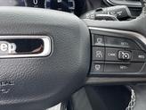 Thumbnail of 2024 Diamond Black Crystal Pearlcoat Jeep Grand Cherokee