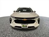 Thumbnail of 2025 Summit White Chevrolet Trax