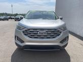 Thumbnail of 2022 Silver Metallic Ford Edge
