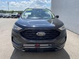 Thumbnail of 2023 Agate Black Metallic Ford Edge