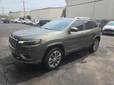 Thumbnail of 2019 Olive Green Pearlcoat Jeep Cherokee