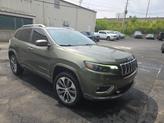 Thumbnail of 2019 Olive Green Pearlcoat Jeep Cherokee