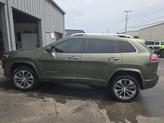 Thumbnail of 2019 Olive Green Pearlcoat Jeep Cherokee