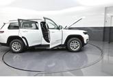 Thumbnail of 2025 Bright White Clearcoat Jeep Grand Cherokee L