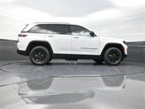 Thumbnail of 2025 Bright White Clearcoat Jeep Grand Cherokee