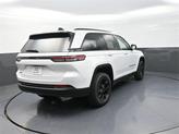 Thumbnail of 2025 Bright White Clearcoat Jeep Grand Cherokee