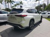 Thumbnail of 2022 Pearl Toyota Highlander