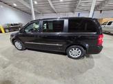 Thumbnail of 2013 Brilliant Black Crystal Pearlcoat Chrysler Town & Country