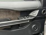 Thumbnail of 2020 Iconic Silver Metallic Ford Expedition