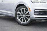 Thumbnail of 2018 Florett Silver Metallic Audi Q7