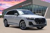 Photo of 2025 Glacier White Metallic Audi Q7