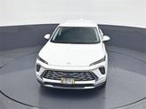 Thumbnail of 2025 Summit White Buick Envision