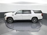 Thumbnail of 2025 White Frost Tricoat GMC Yukon XL