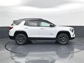 Thumbnail of 2026 Summit White GMC Terrain