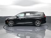 Thumbnail of 2024 Diamond Black Crystal Pearlcoat Chrysler Pacifica