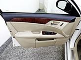 Thumbnail of 2011 White Toyota Avalon