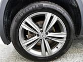 Thumbnail of 2019 White Volkswagen Atlas