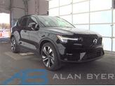 Photo of 2025 Onyx Black Volvo XC40