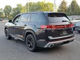 Thumbnail of 2025 Deep Black Pearl Effect Volkswagen Atlas