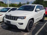Thumbnail of 2018 Bright White Clearcoat Jeep Grand Cherokee