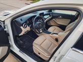 Thumbnail of 2016 Cirrus White Mercedes-Benz GLA-Class