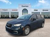 Thumbnail of 2025 Fathom Blue Pearlcoat Chrysler Pacifica