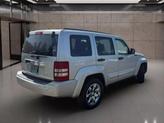Thumbnail of 2009 Tan Jeep Liberty