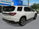 Thumbnail of 2025 Platinum White Pearl Honda Pilot